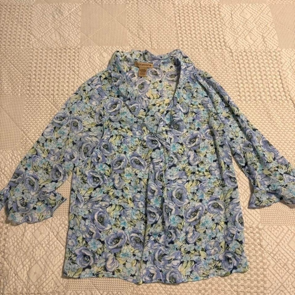 90s Notations Blue Floral Ruffle Button Up, SZ M